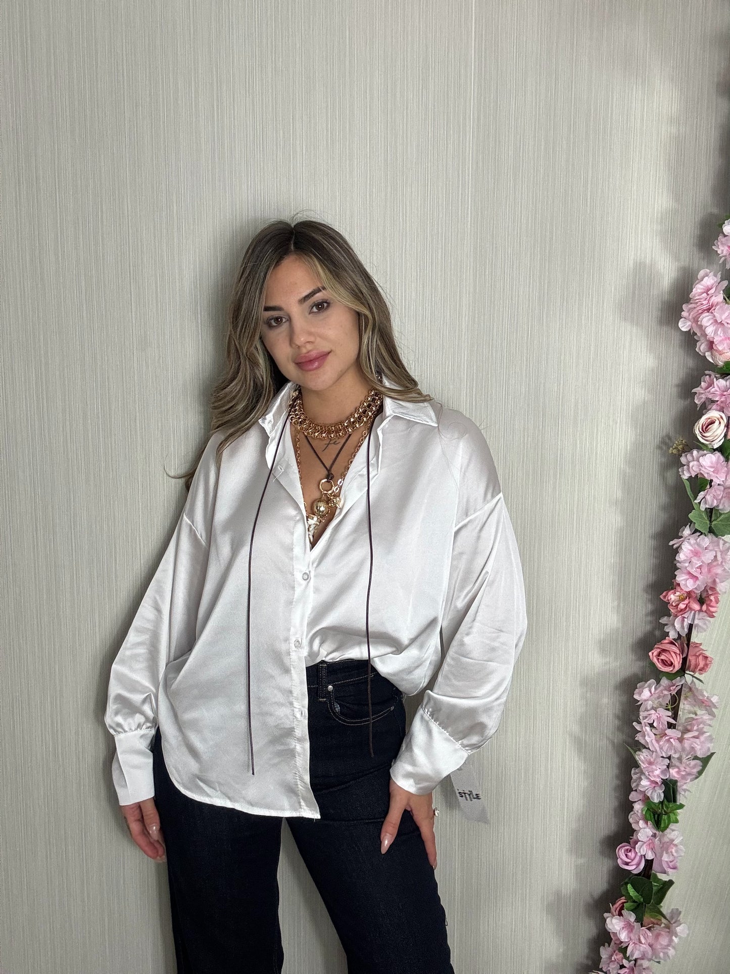 Camisa satín blanca