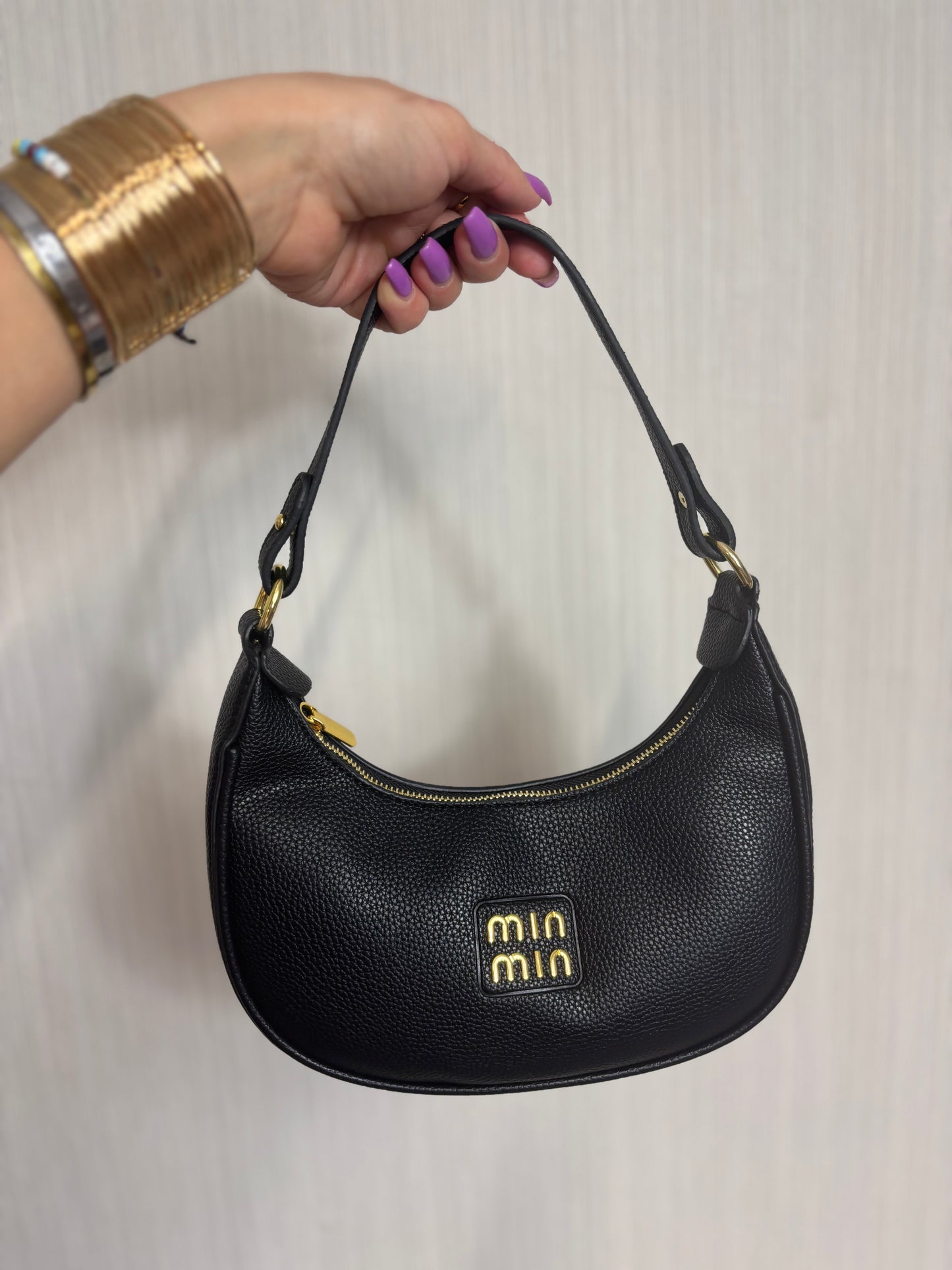 Bolso Miumiu negro