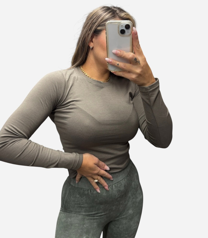 Camiseta básica verde caza