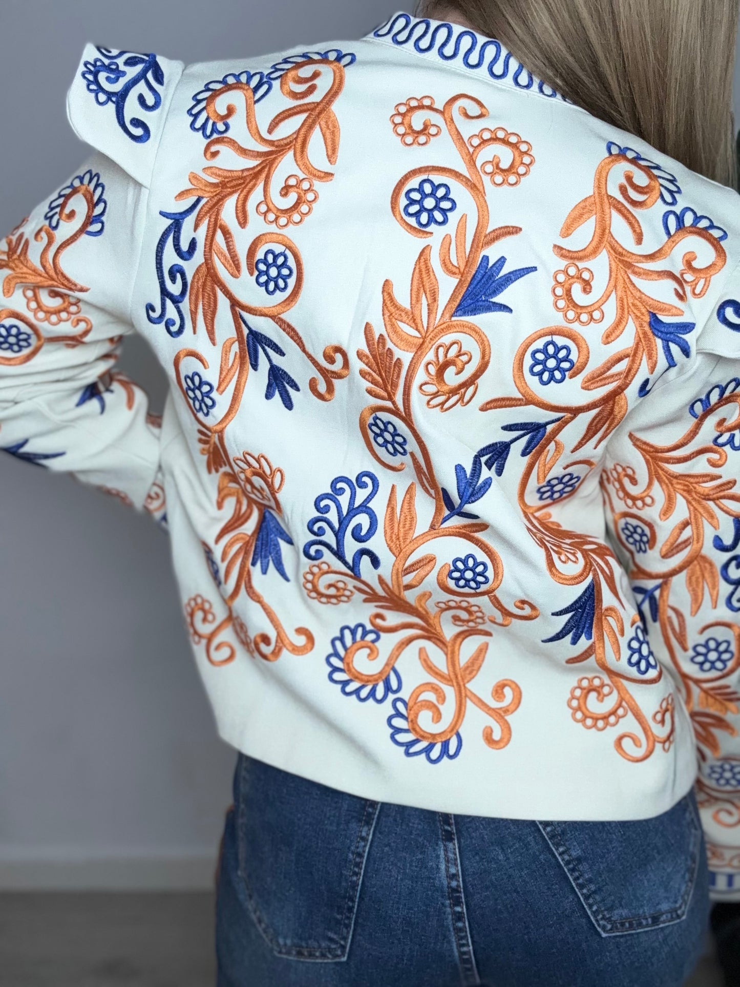 Chaqueta Exclusiva Bordado