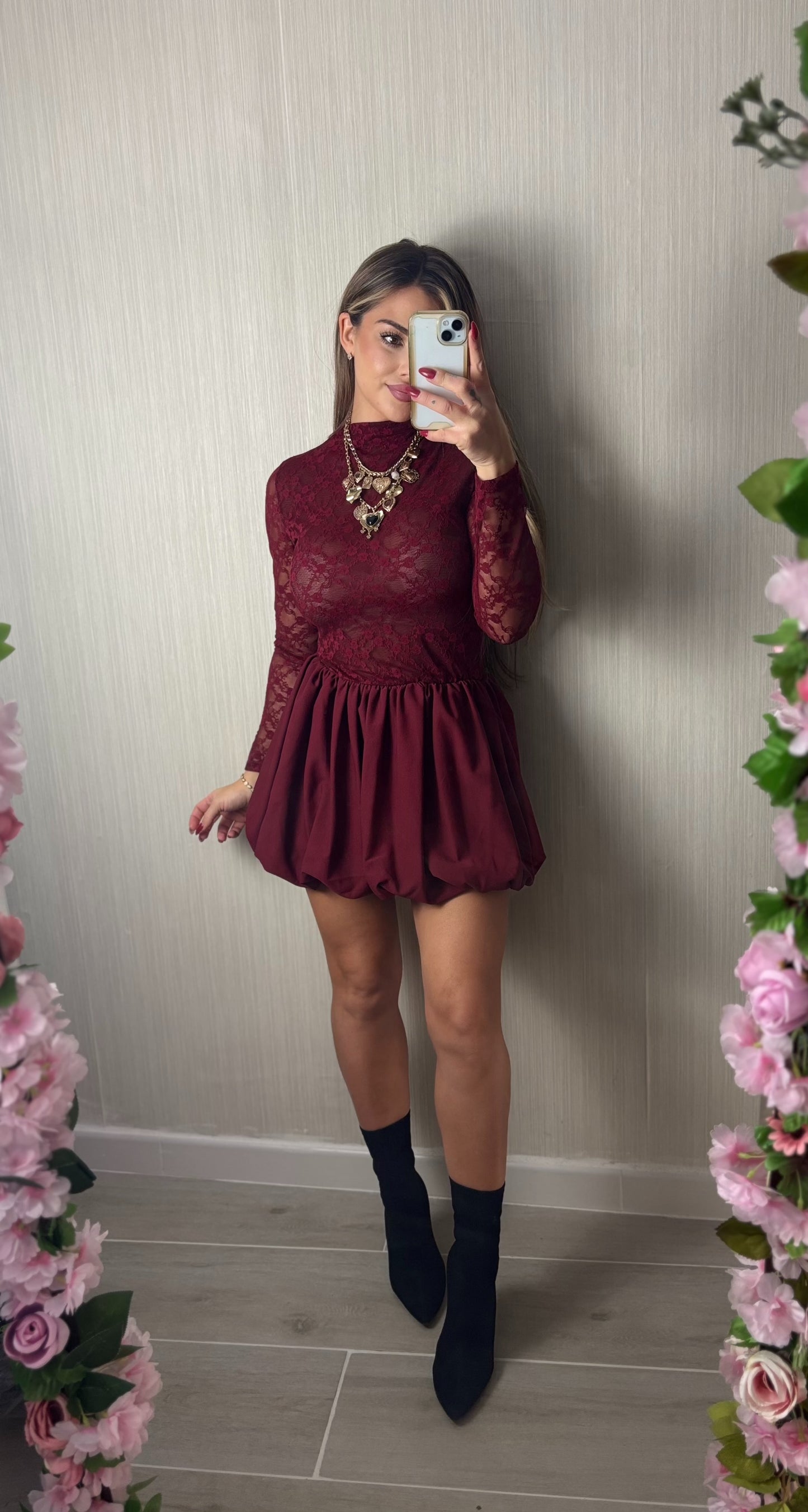 Vestido granate encaje