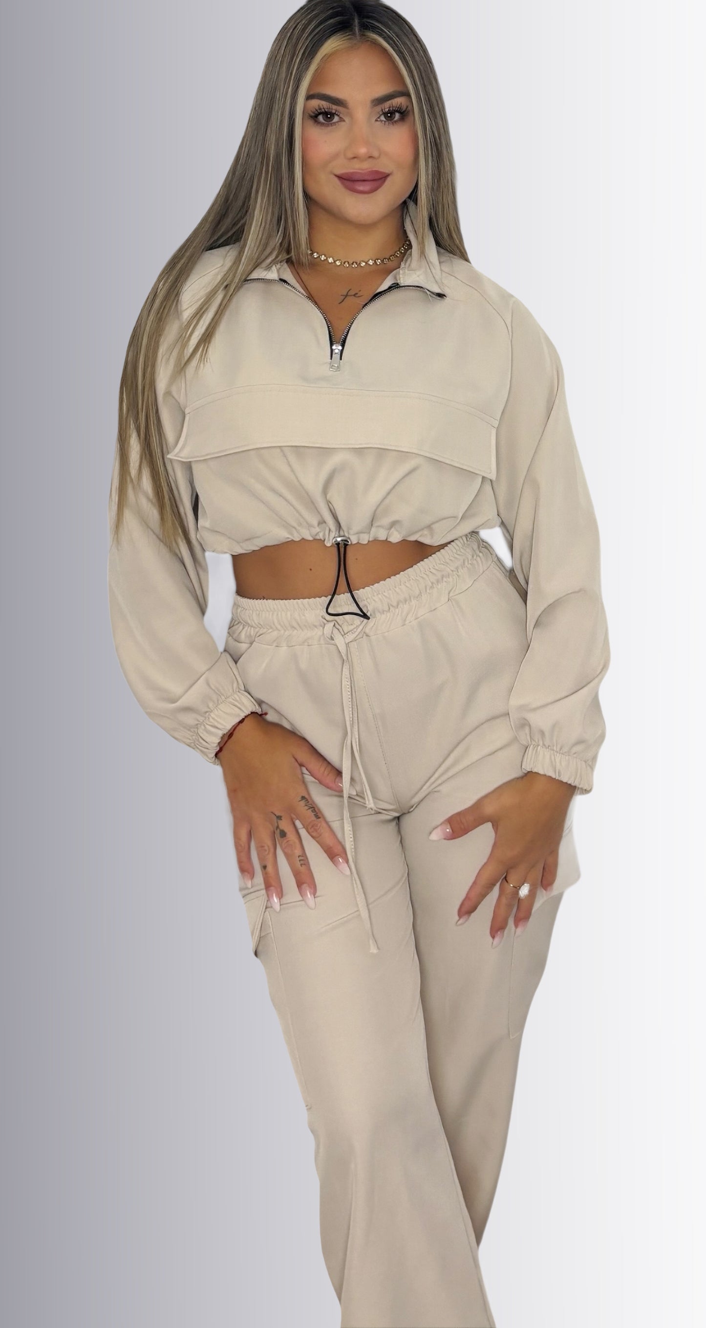 Conjunto casual beige