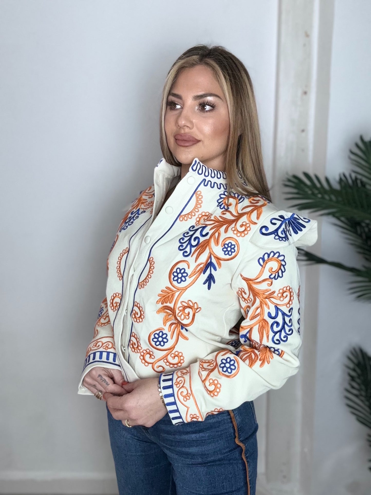 Chaqueta Exclusiva Bordado