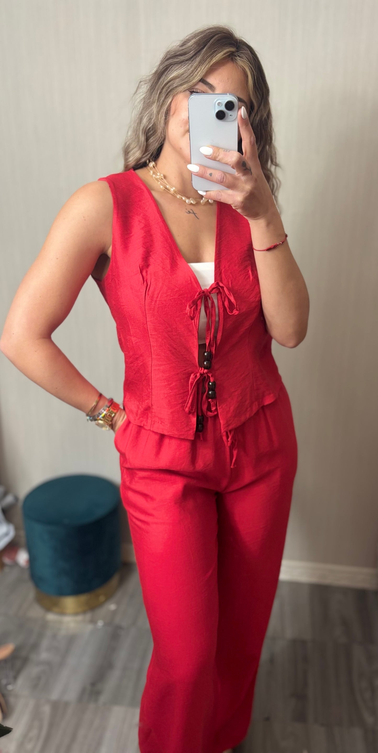 Conjunto chaleco rojo