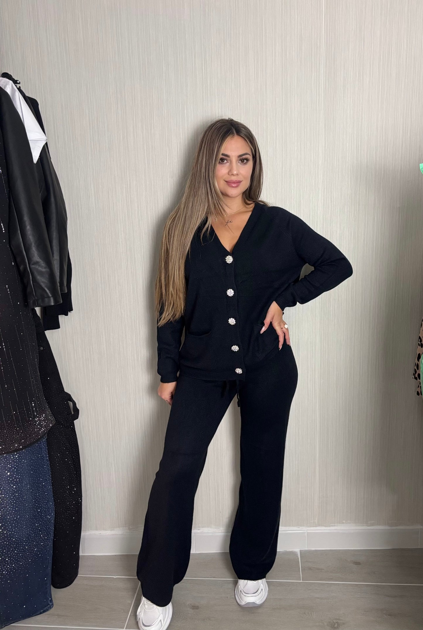 Conjunto punto details negro