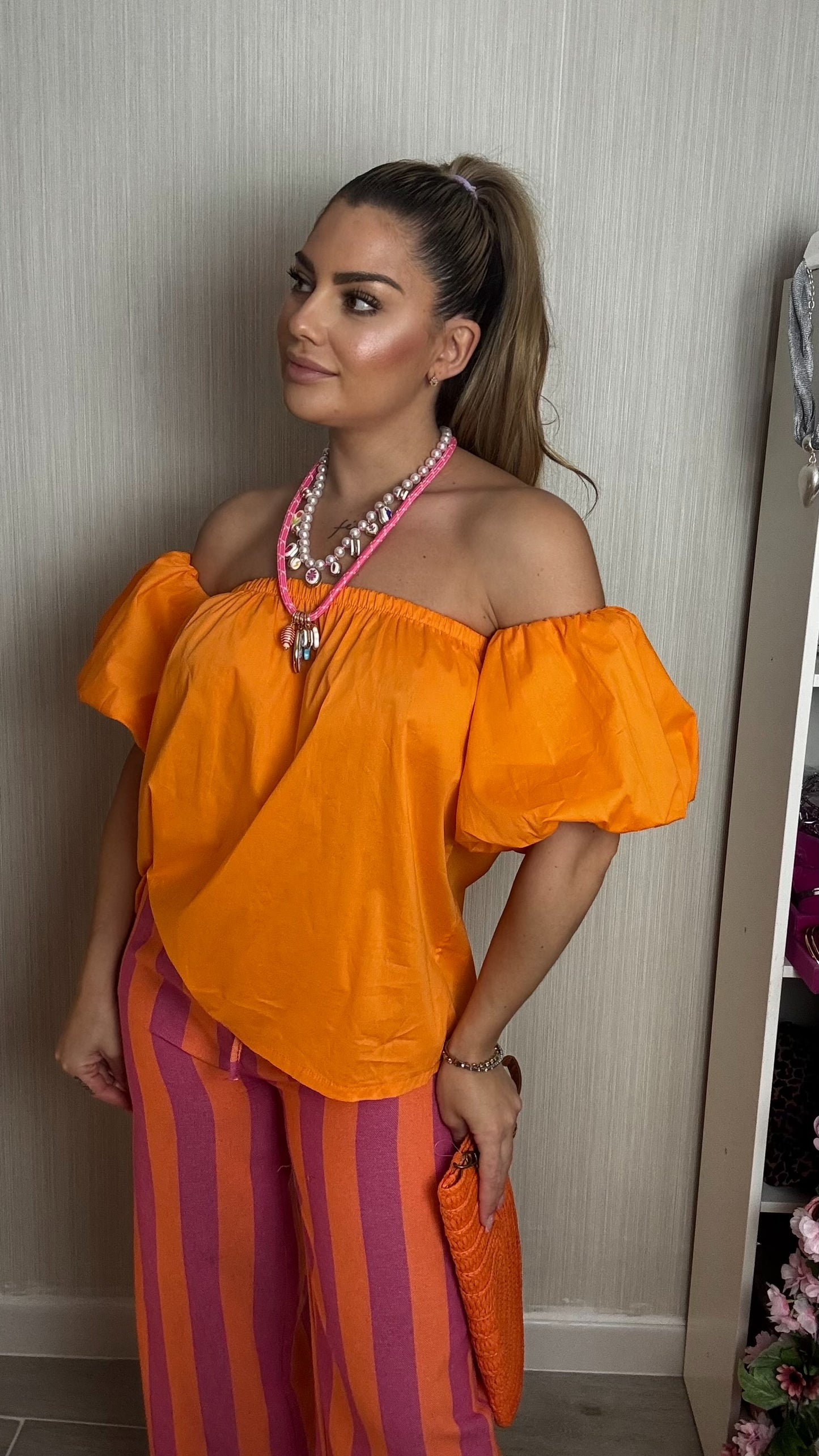 Camisa hombros naranja