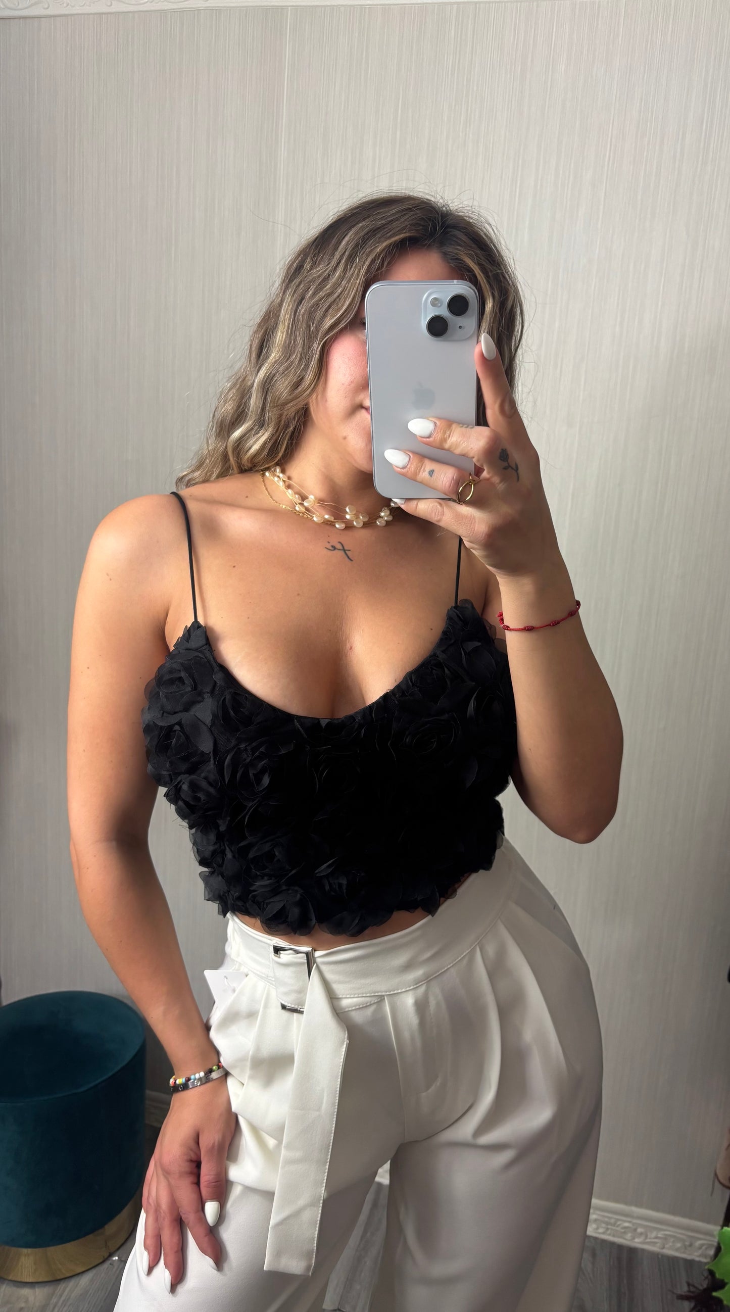 Top flores black