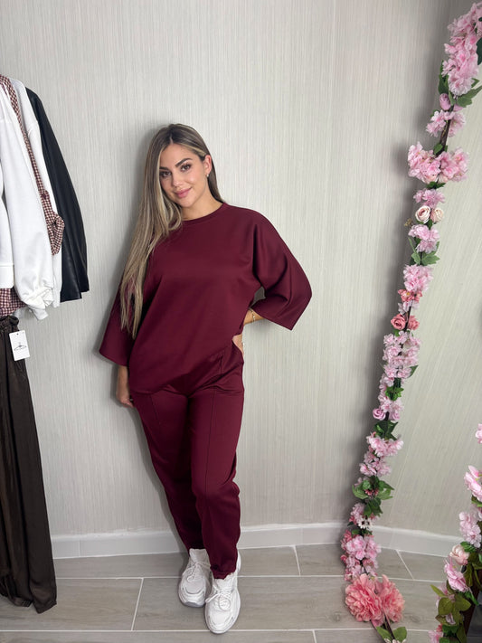 Conjunto Zara burdeos