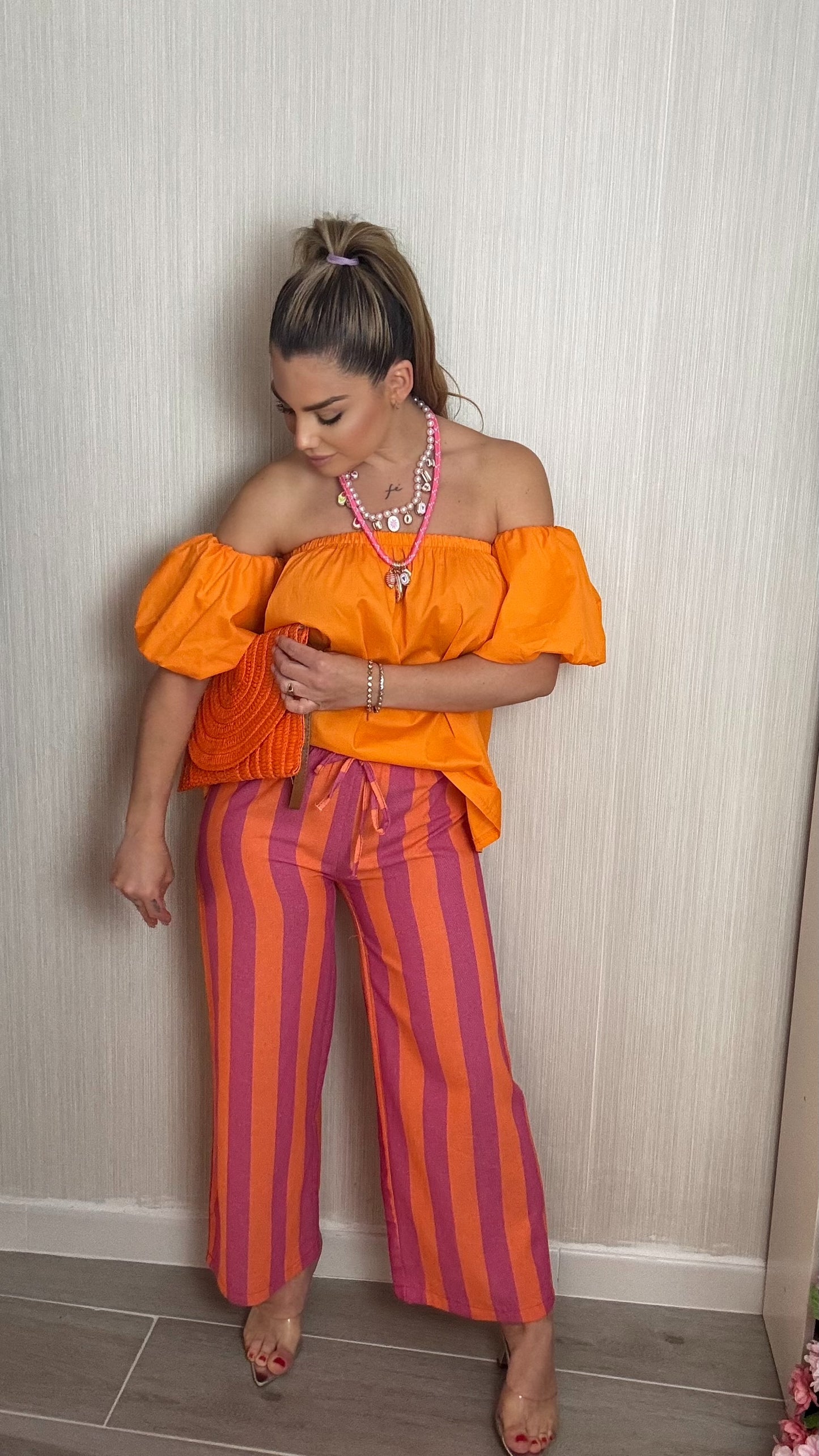 Camisa hombros naranja