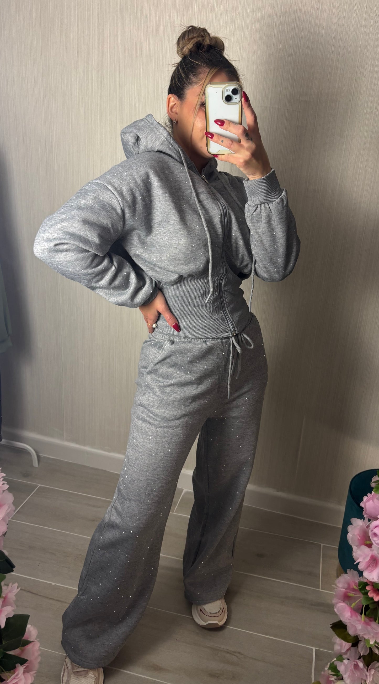 Conjunto brillo gris