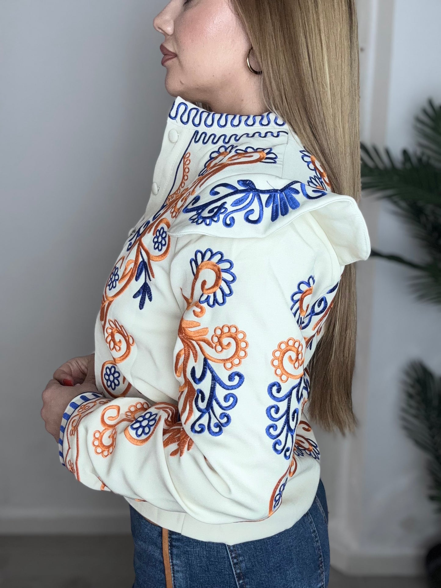 Chaqueta Exclusiva Bordado