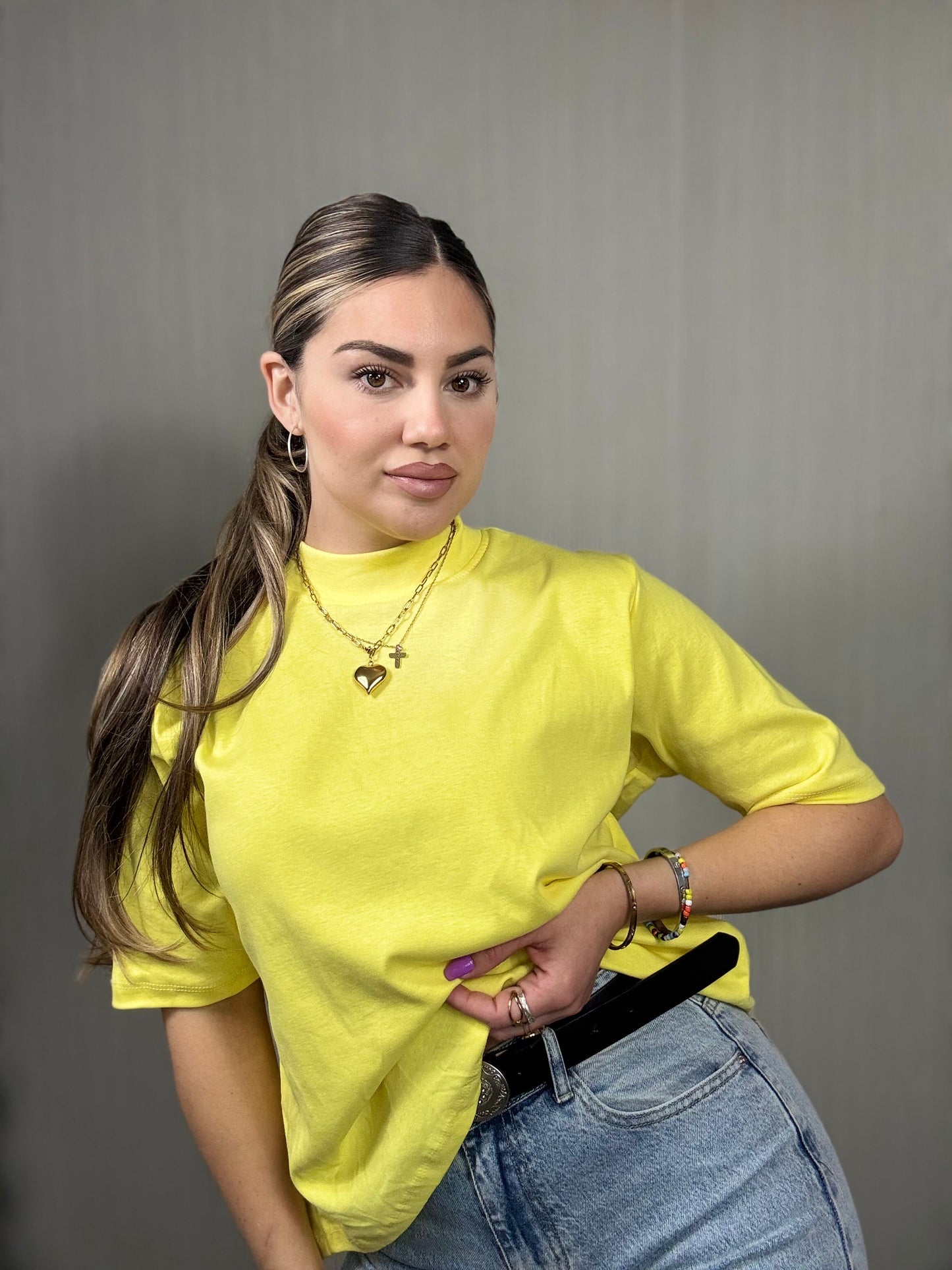 Camiseta básica amarilla