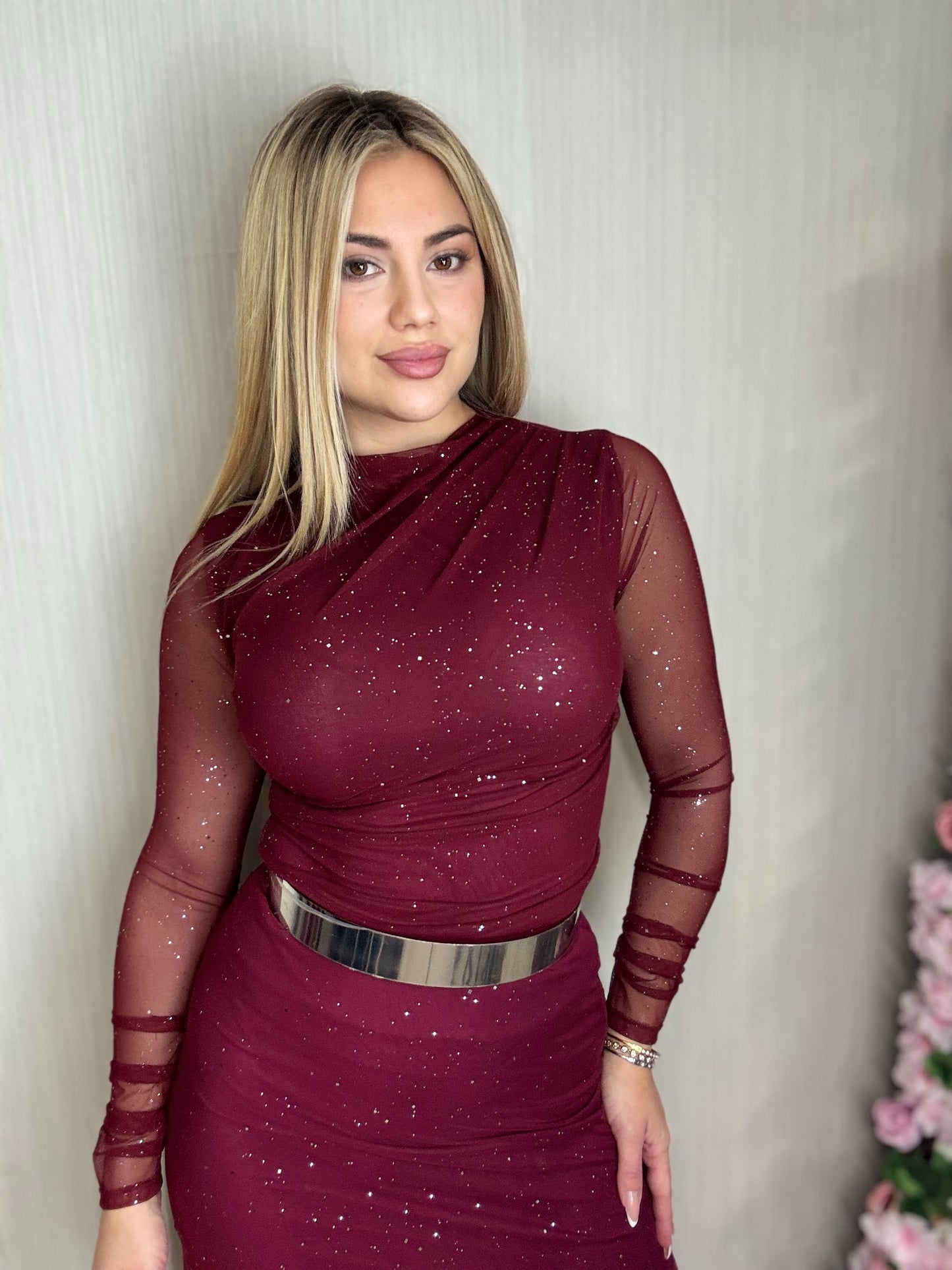 Camiseta destello burdeos