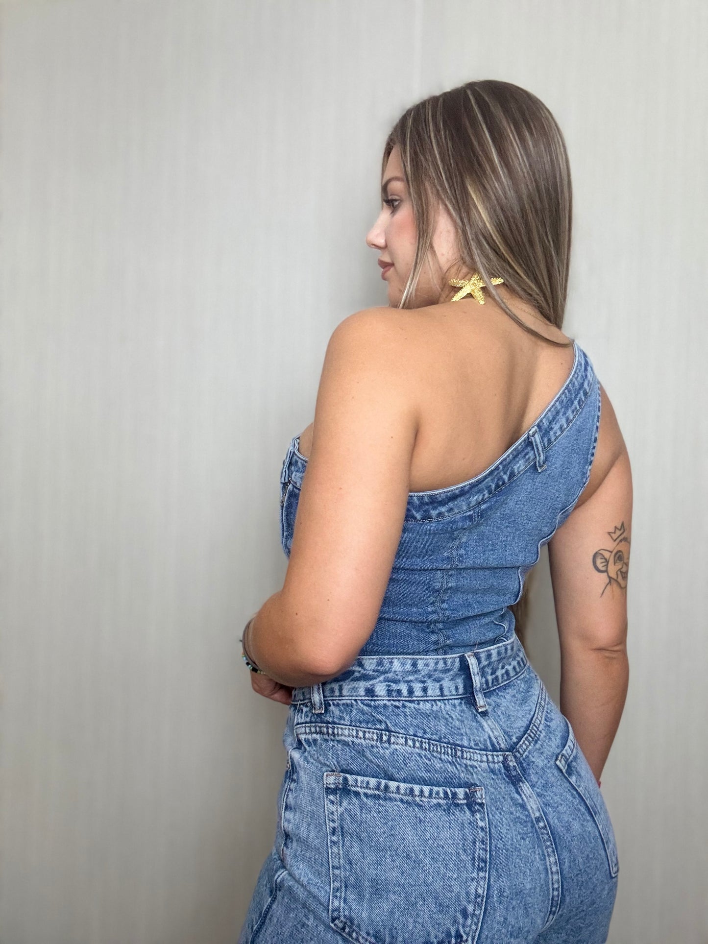 Top denim