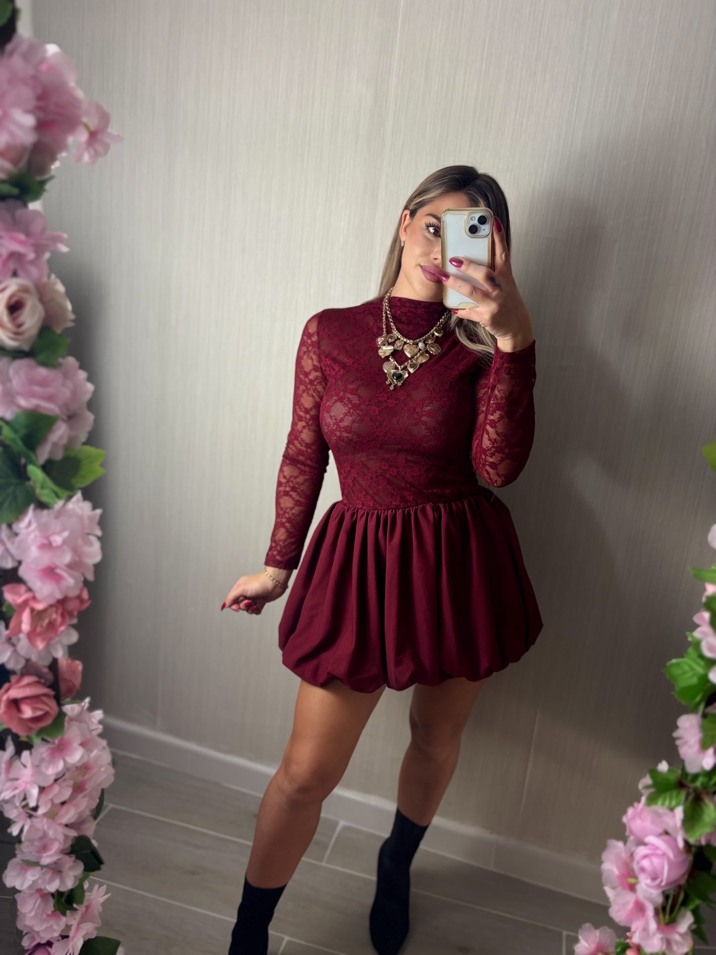 Vestido granate encaje