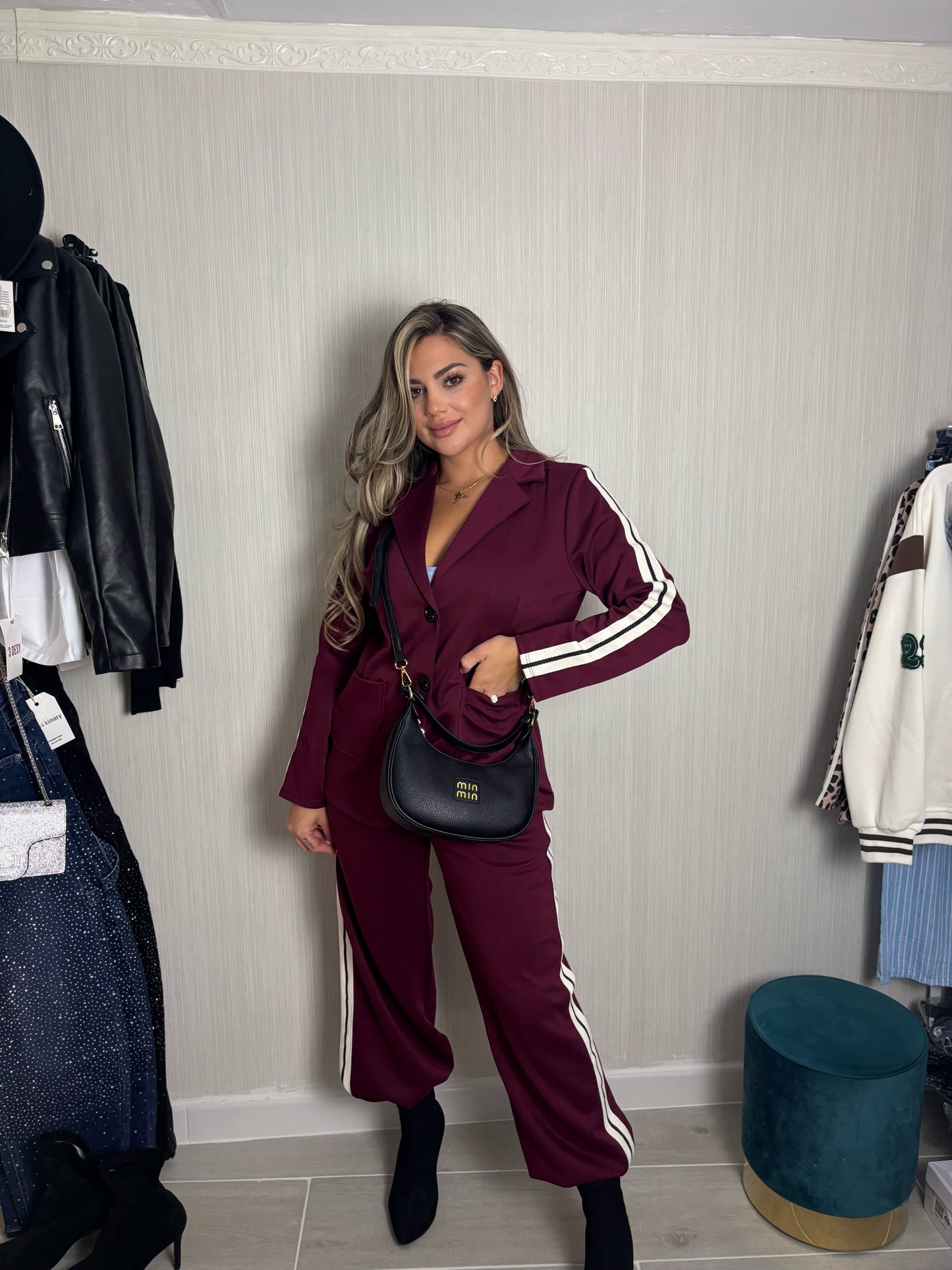 Conjunto Mónaco vino