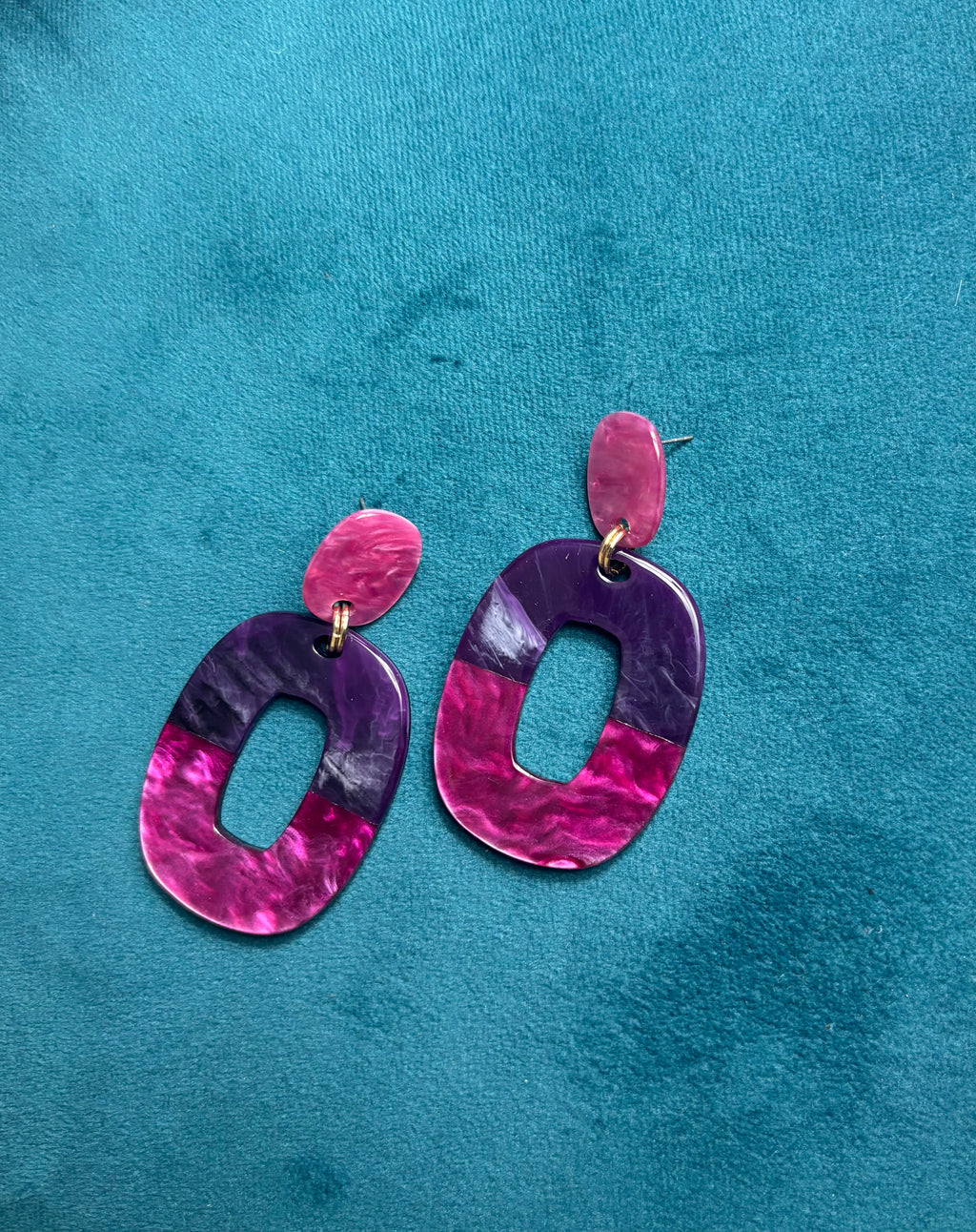Pendientes Universe