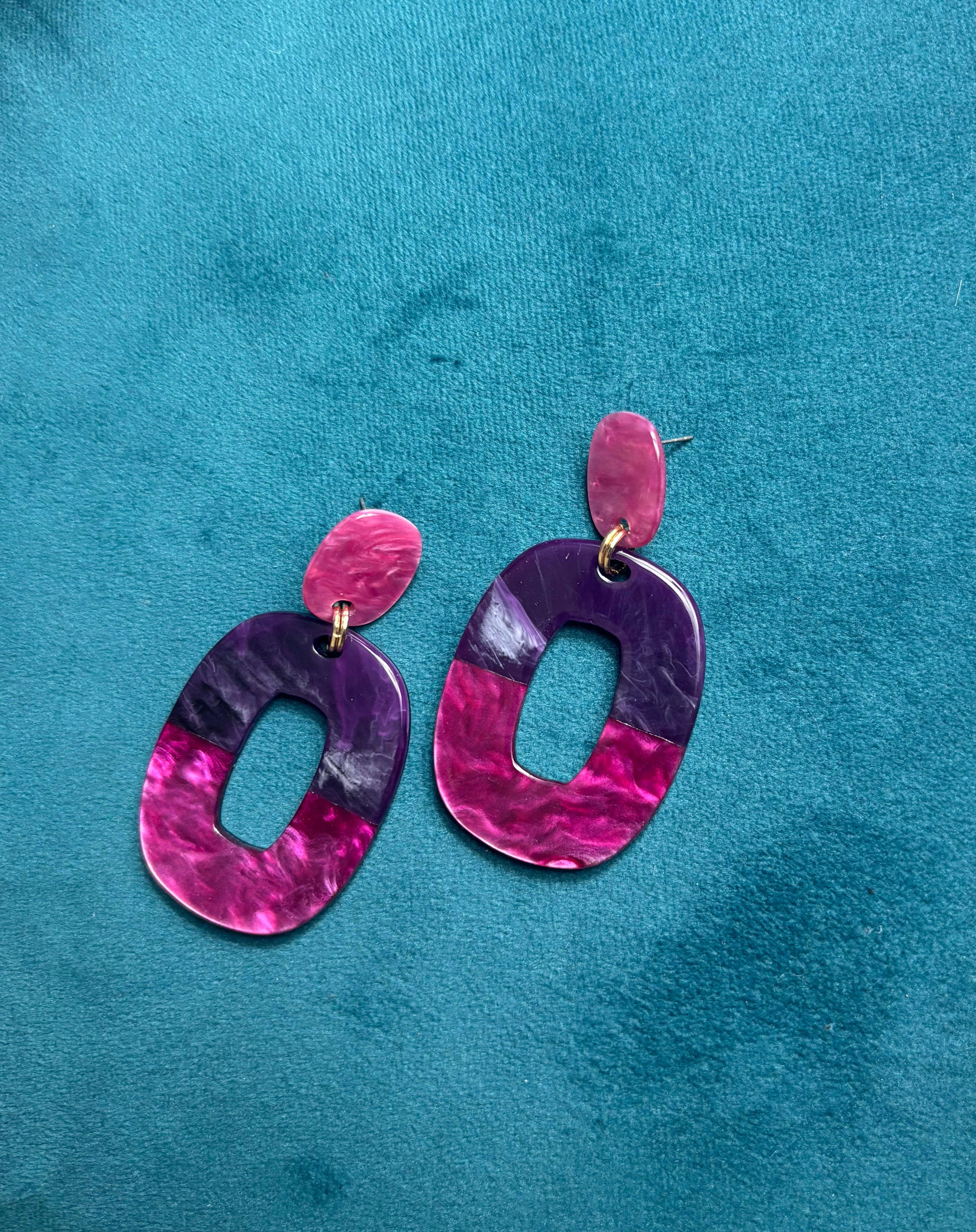 Pendientes Universe