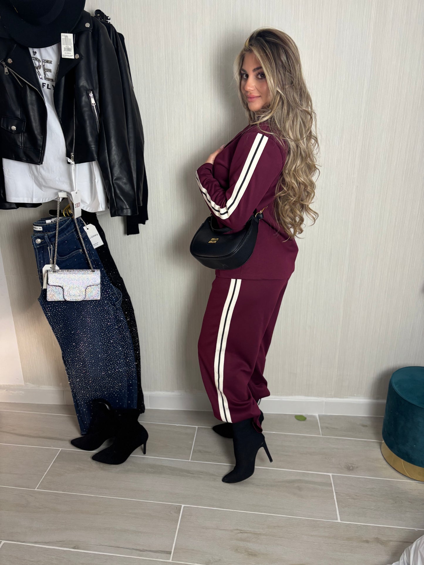 Conjunto Mónaco vino