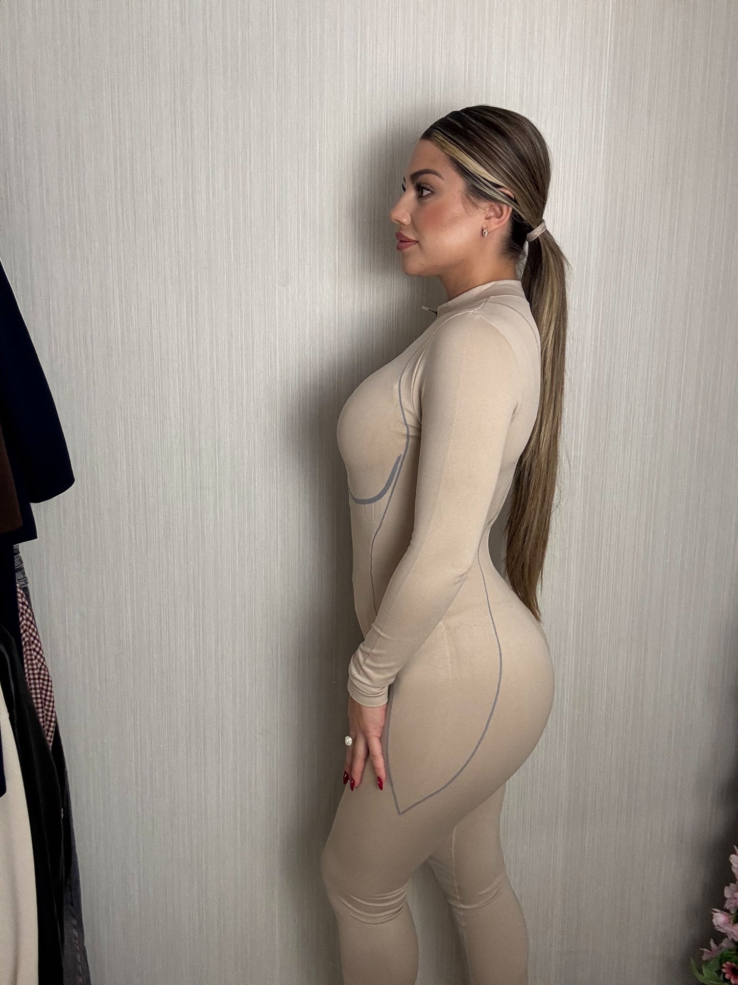 Mono efecto push up beige