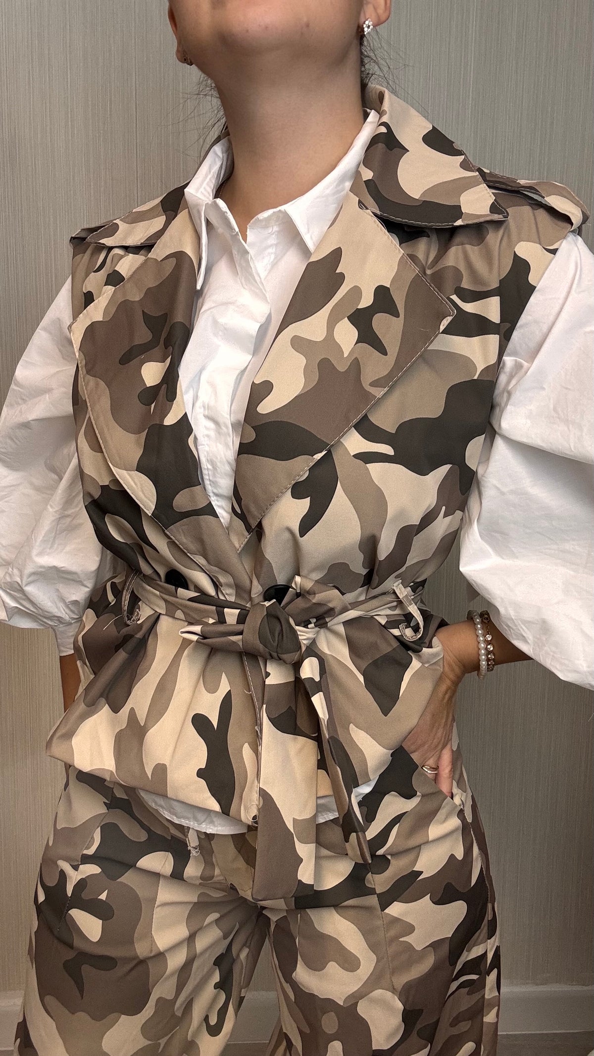 Chaleco camuflaje beige