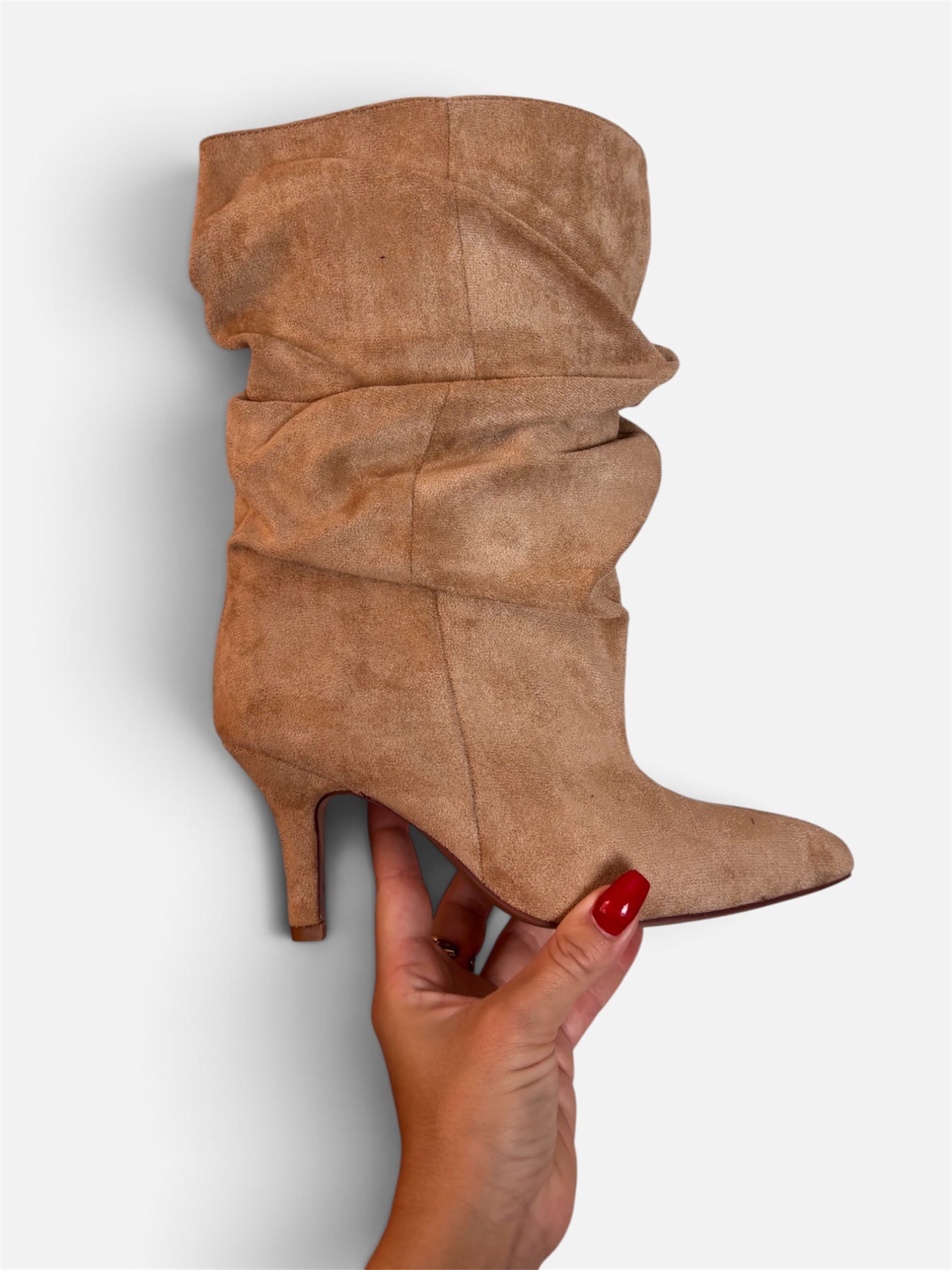 Botines fruncidos