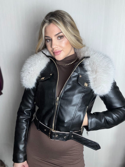 Cazadora polipiel pelito