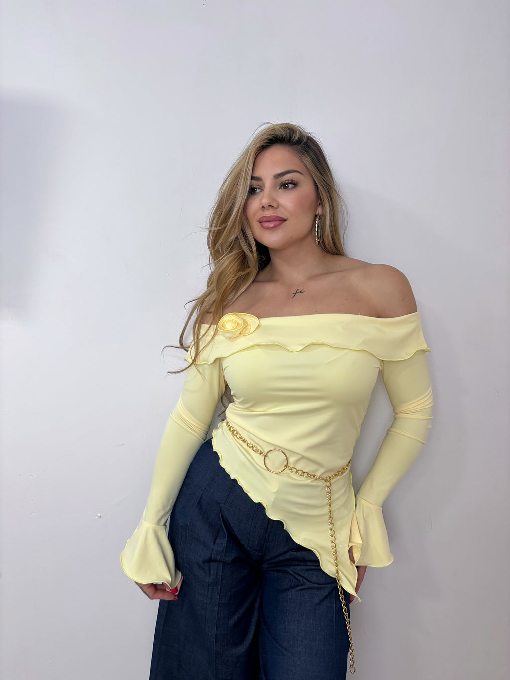 Camiseta flor yellow