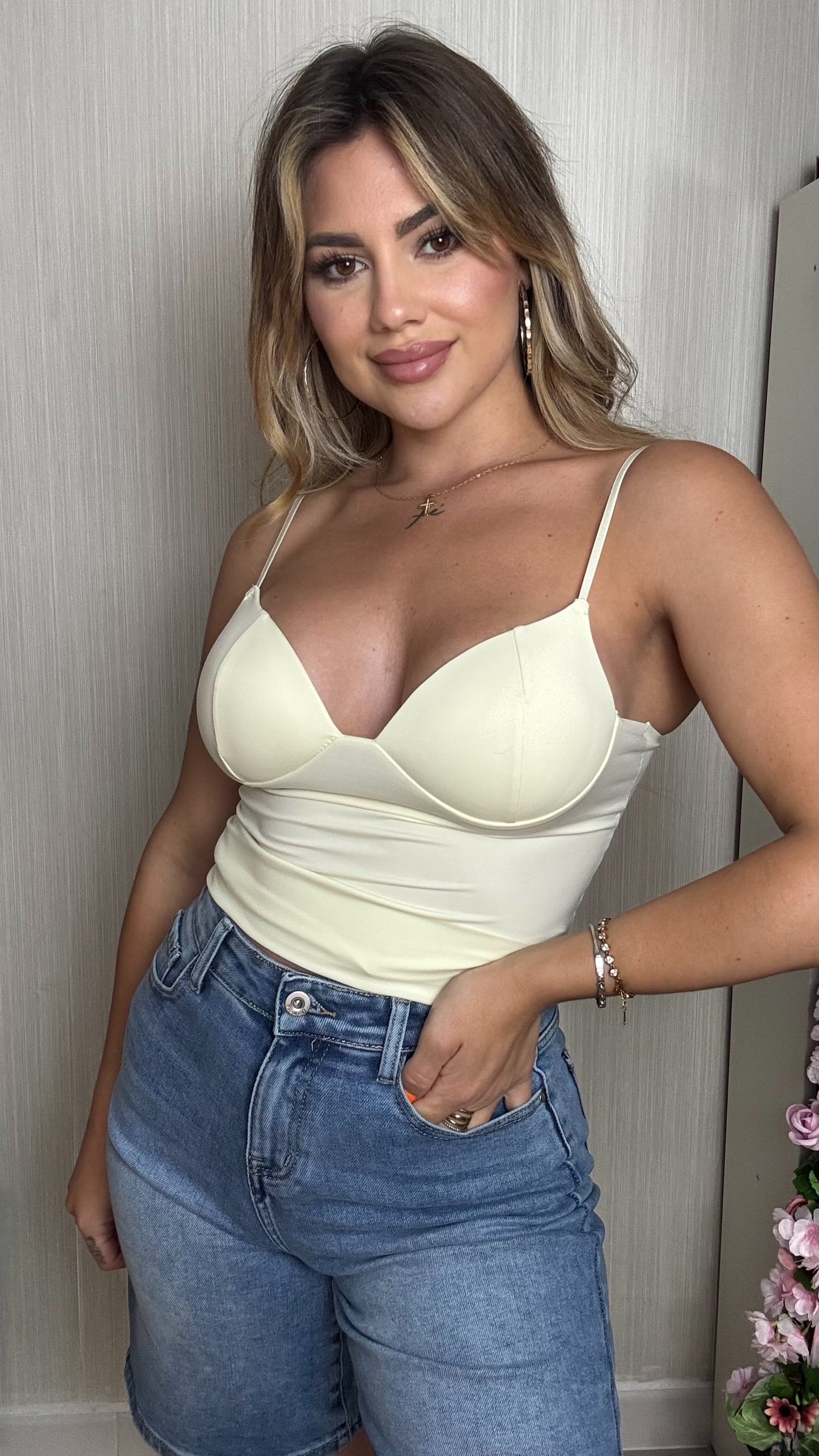 Camiseta basic limón