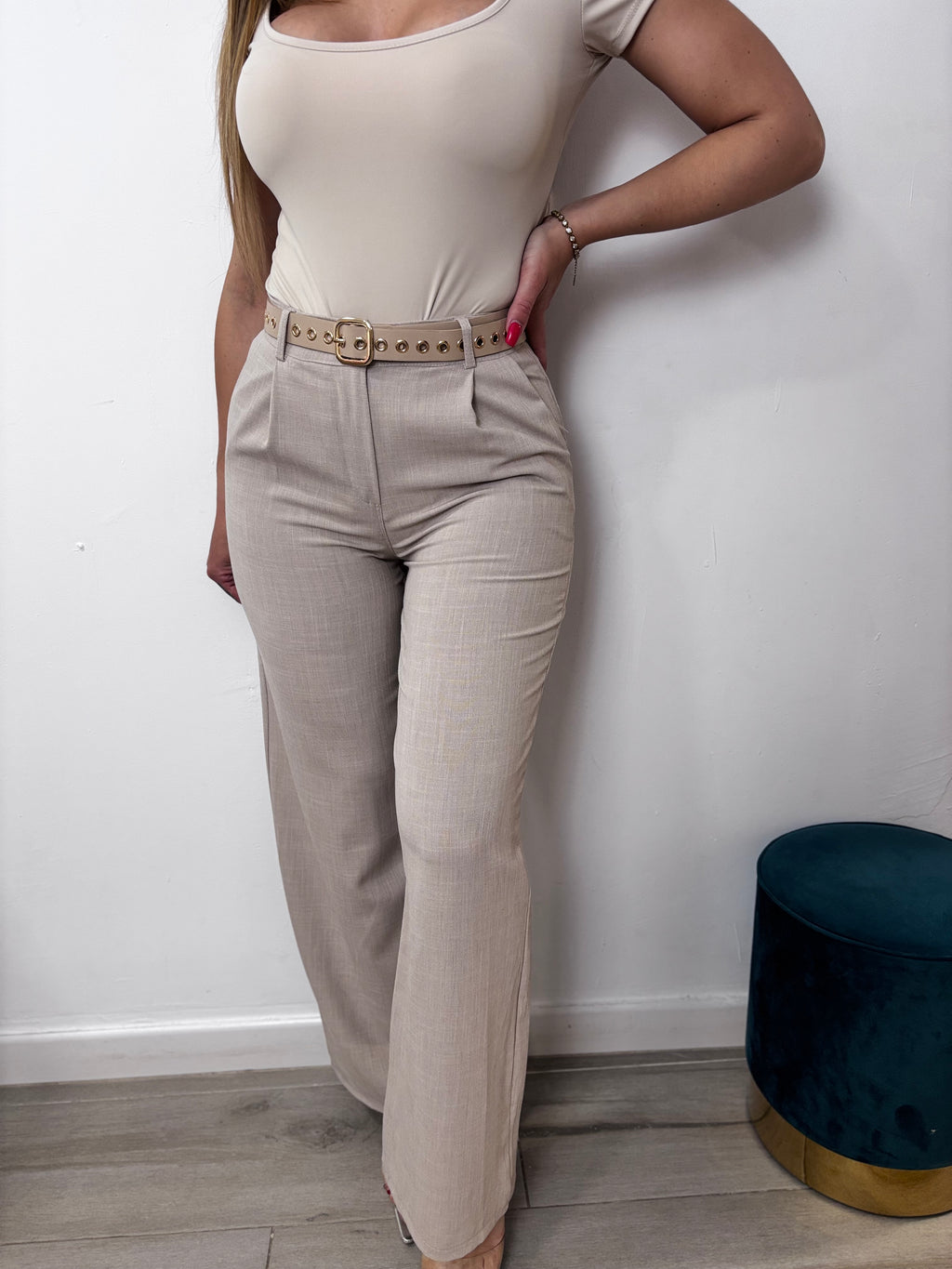 Pantalón clásico Beige