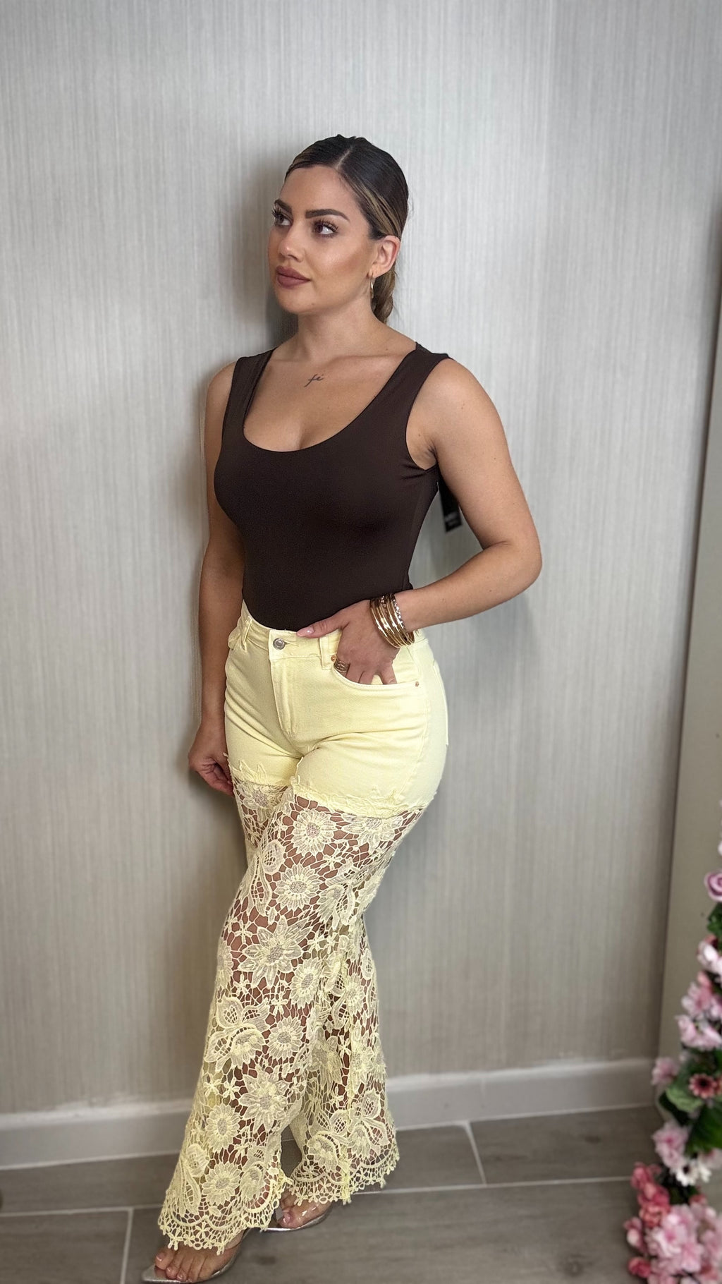 Pantalón encaje limón