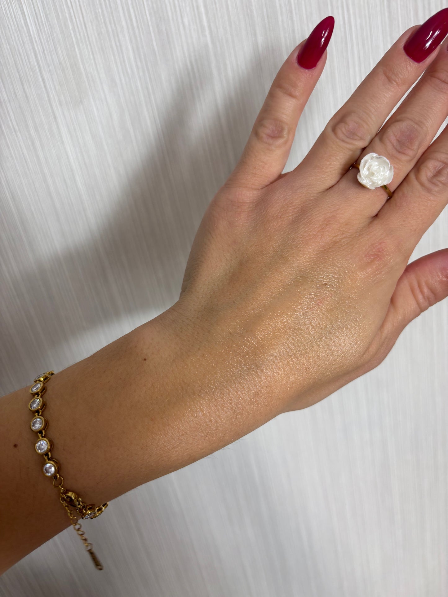 Crema de cara Yara Tous