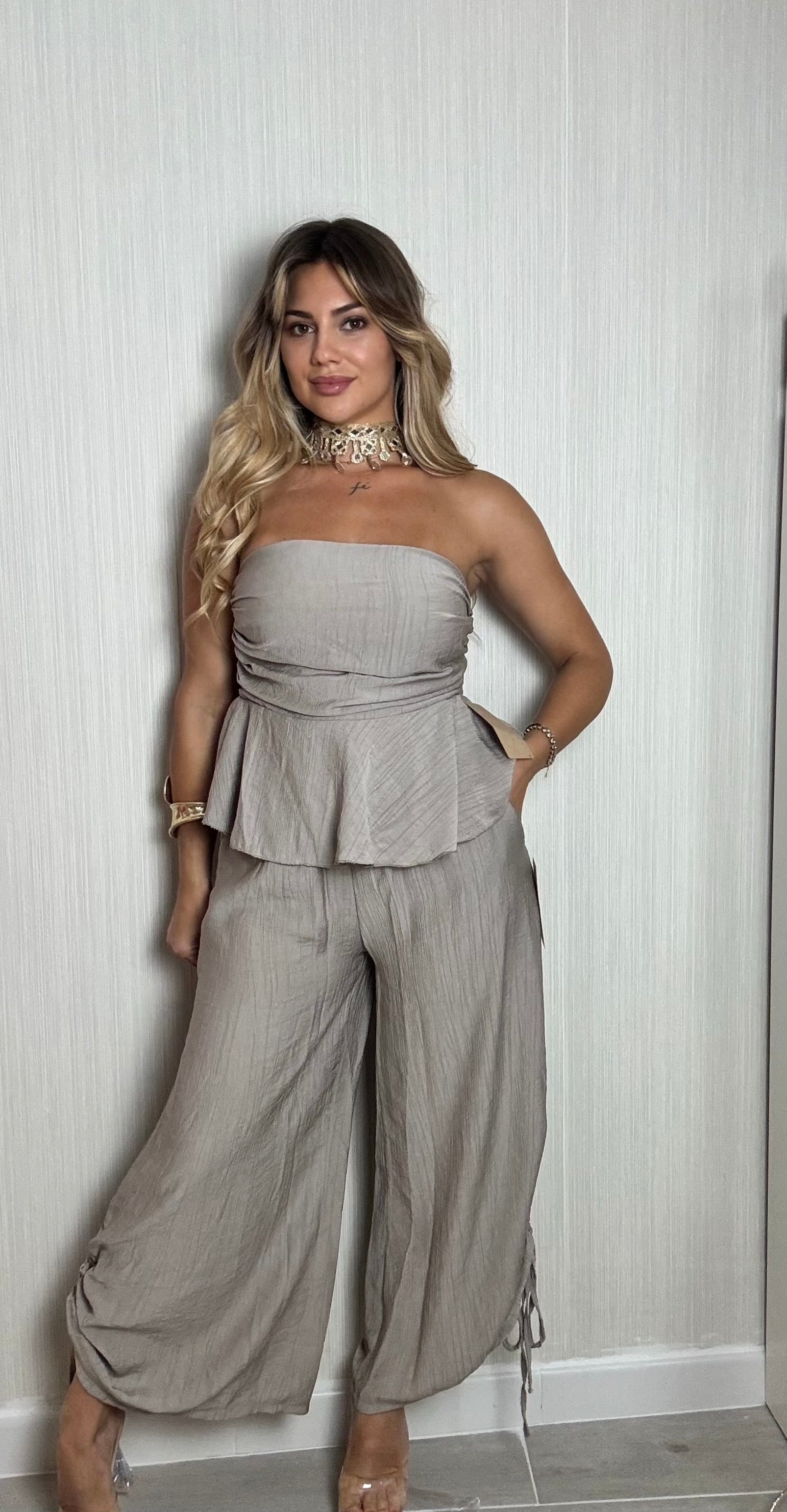 Conjunto Sara Taupe