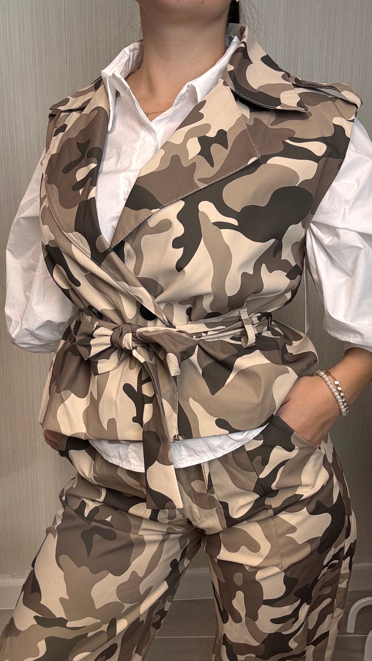 Chaleco camuflaje beige