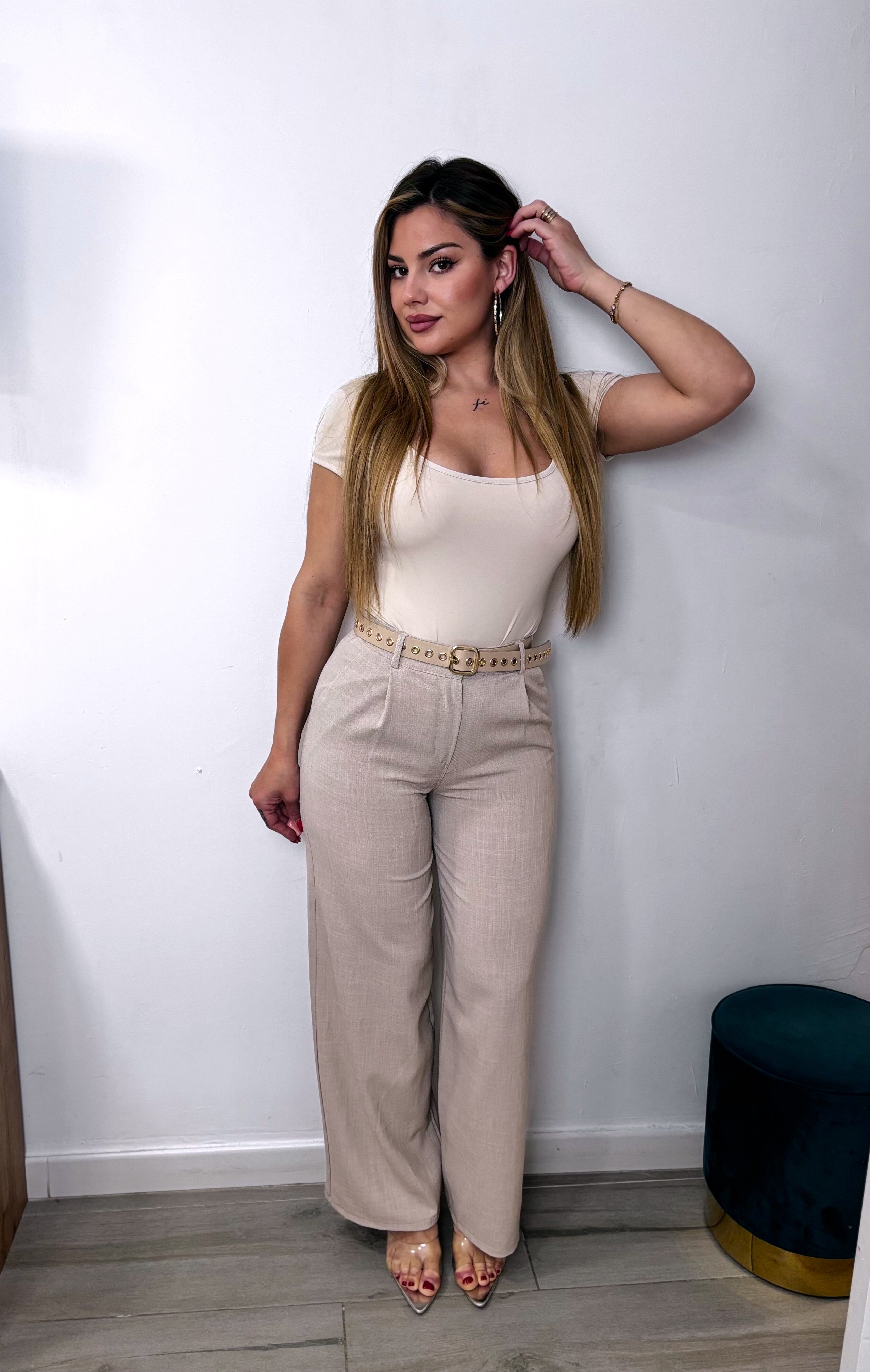 Pantalón clásico Beige