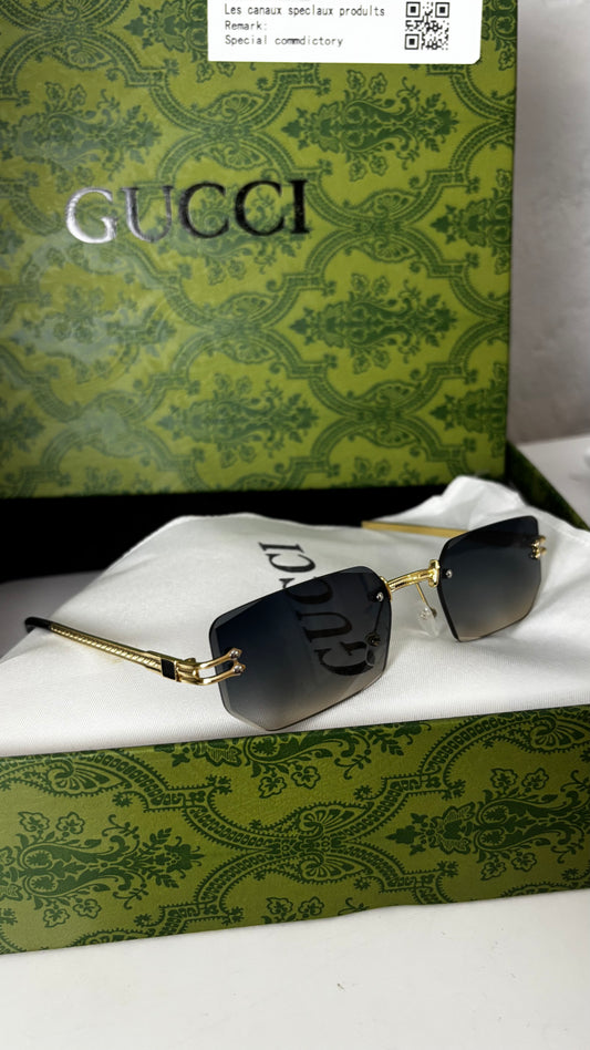 Gafas verde botella
