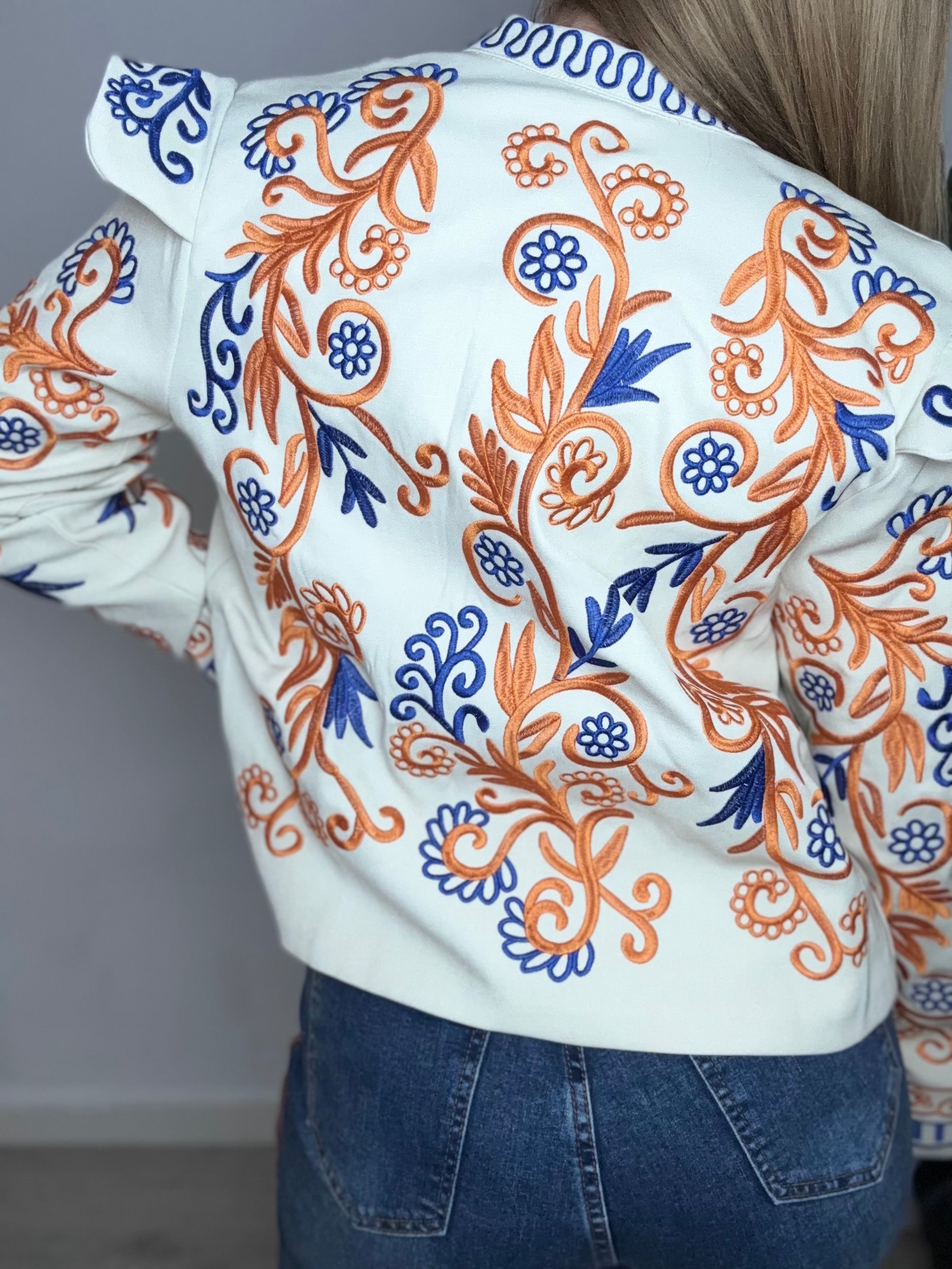 Chaqueta Exclusiva Bordado
