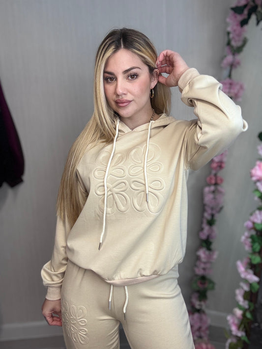 Conjunto L.oewe beige