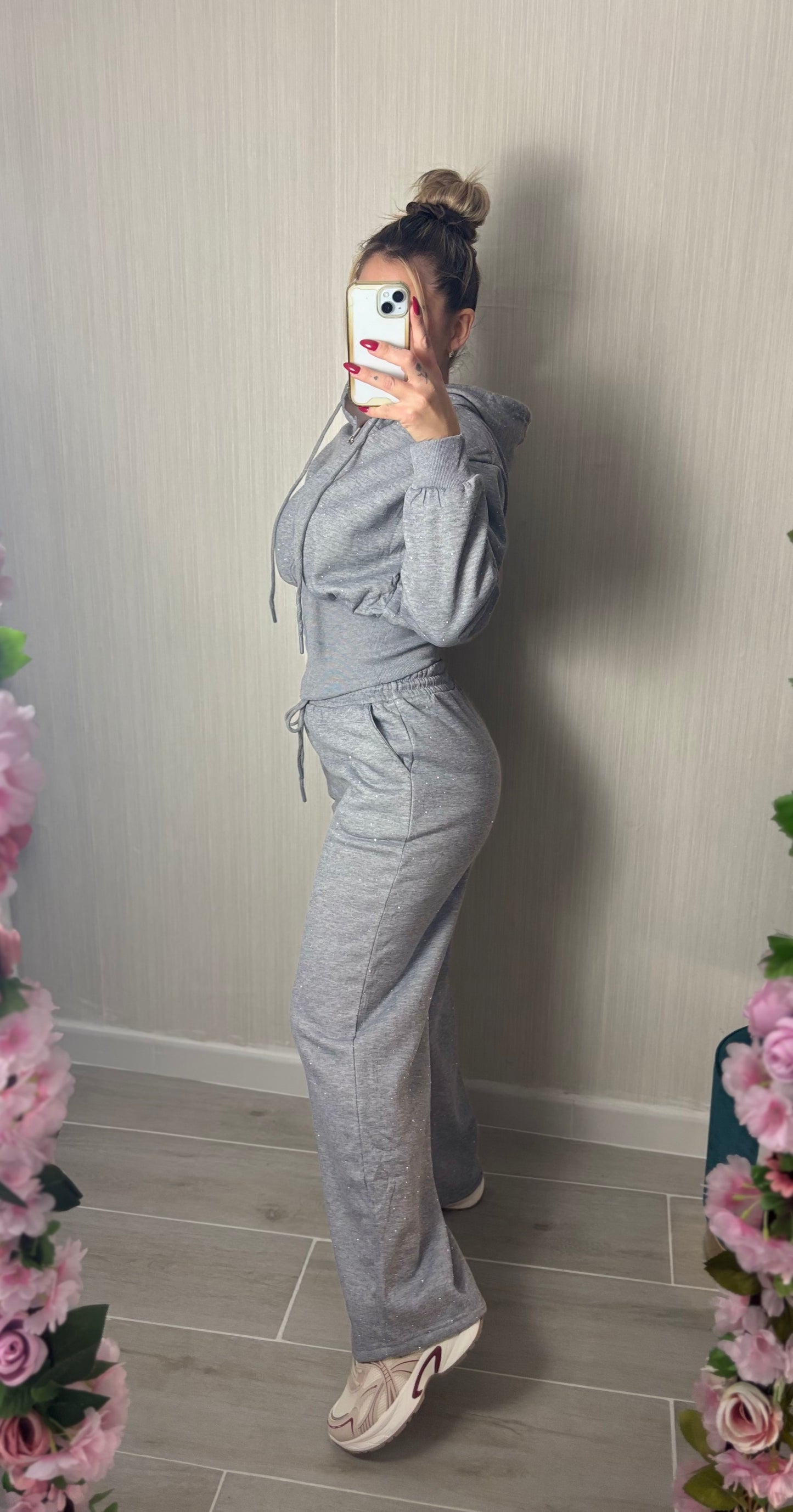 Conjunto brillo gris