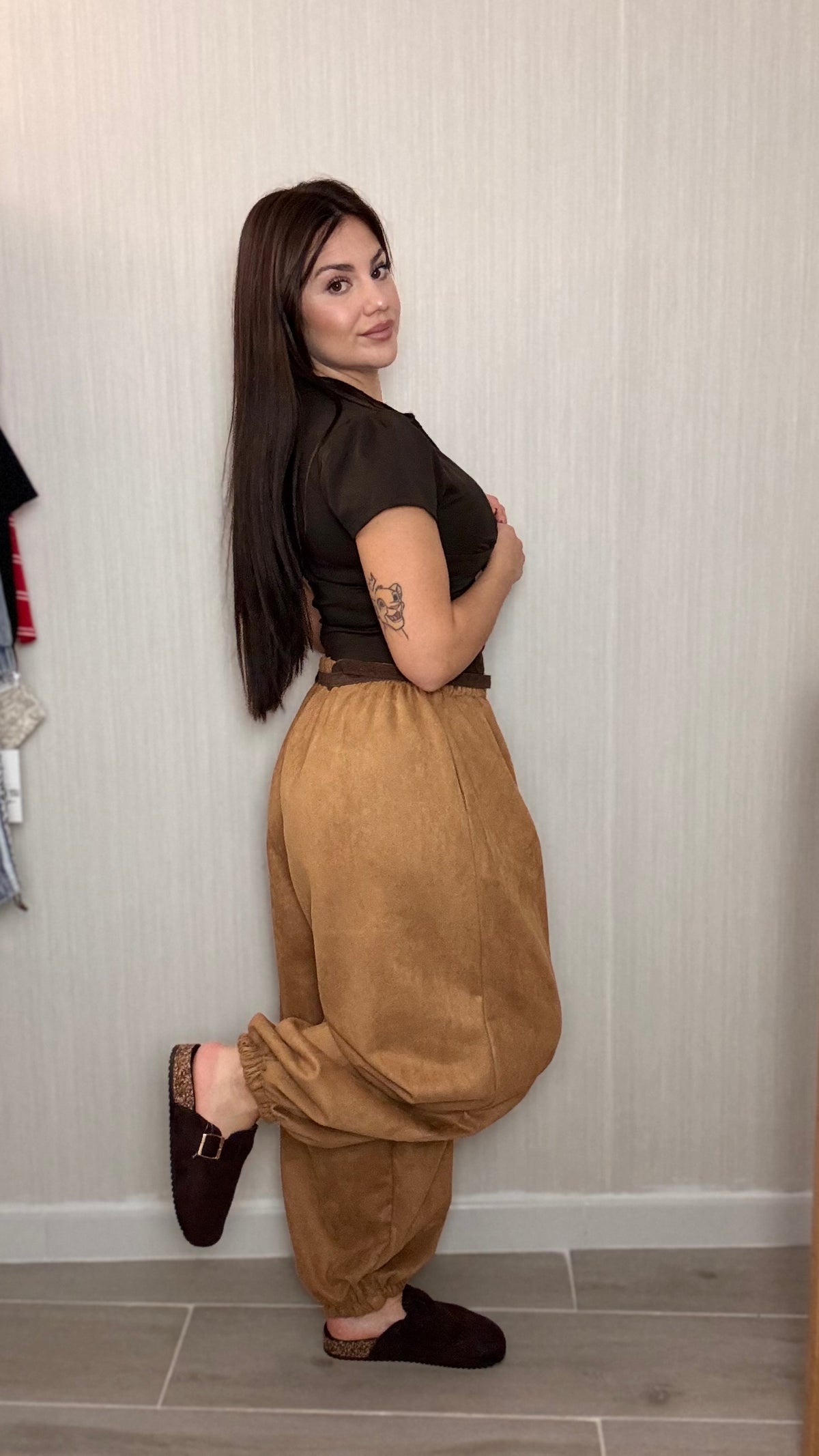 Pantalón globo camel