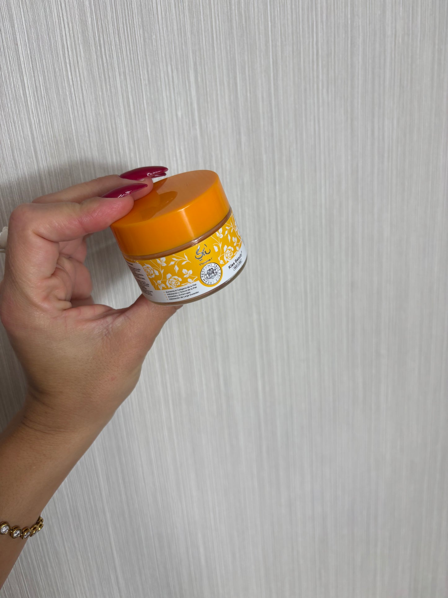 Crema de cara Yara Tous