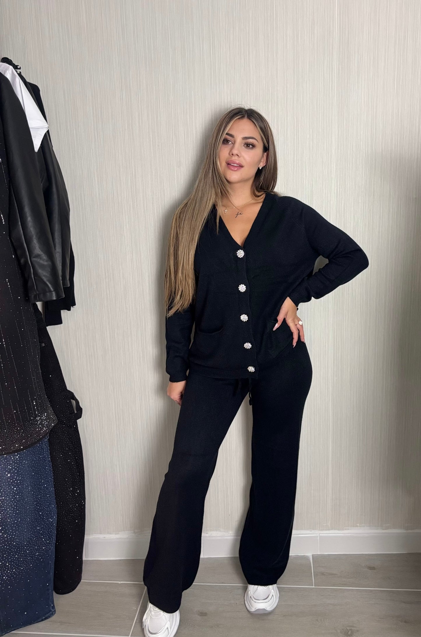 Conjunto punto details negro