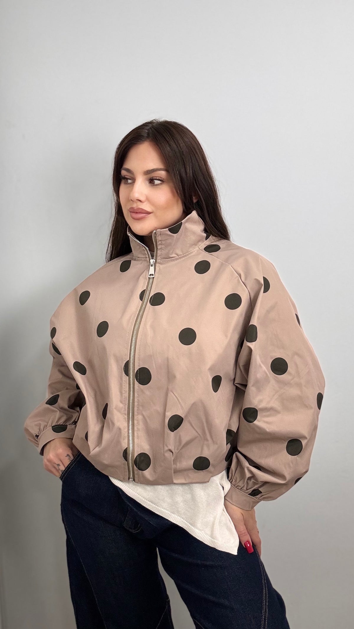 Chaqueta topos beige