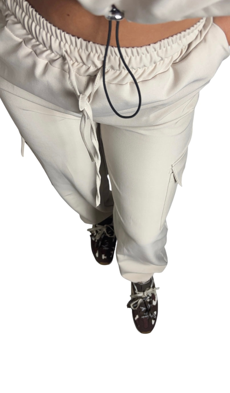 Conjunto casual beige