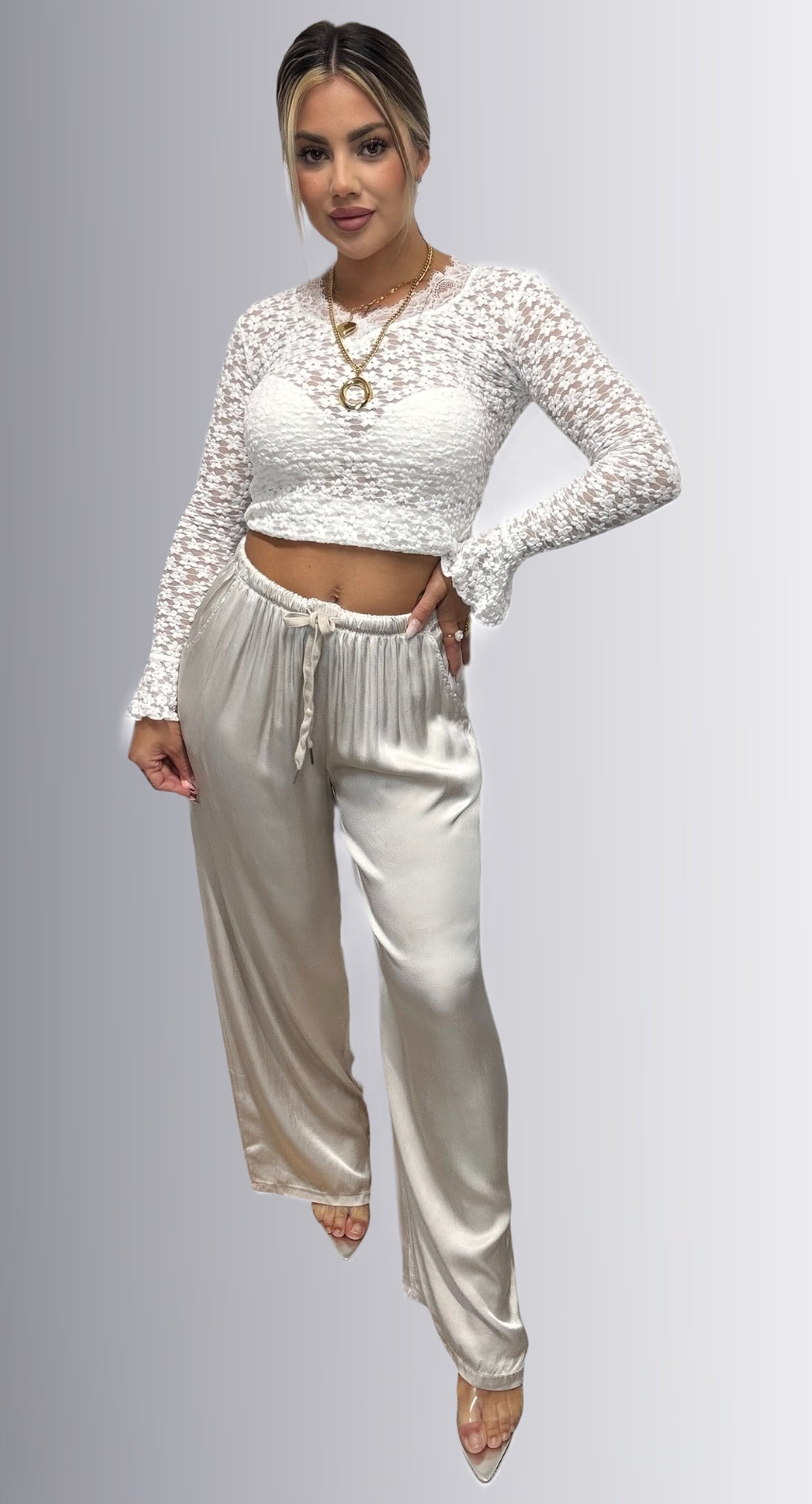Pantalón satín beige